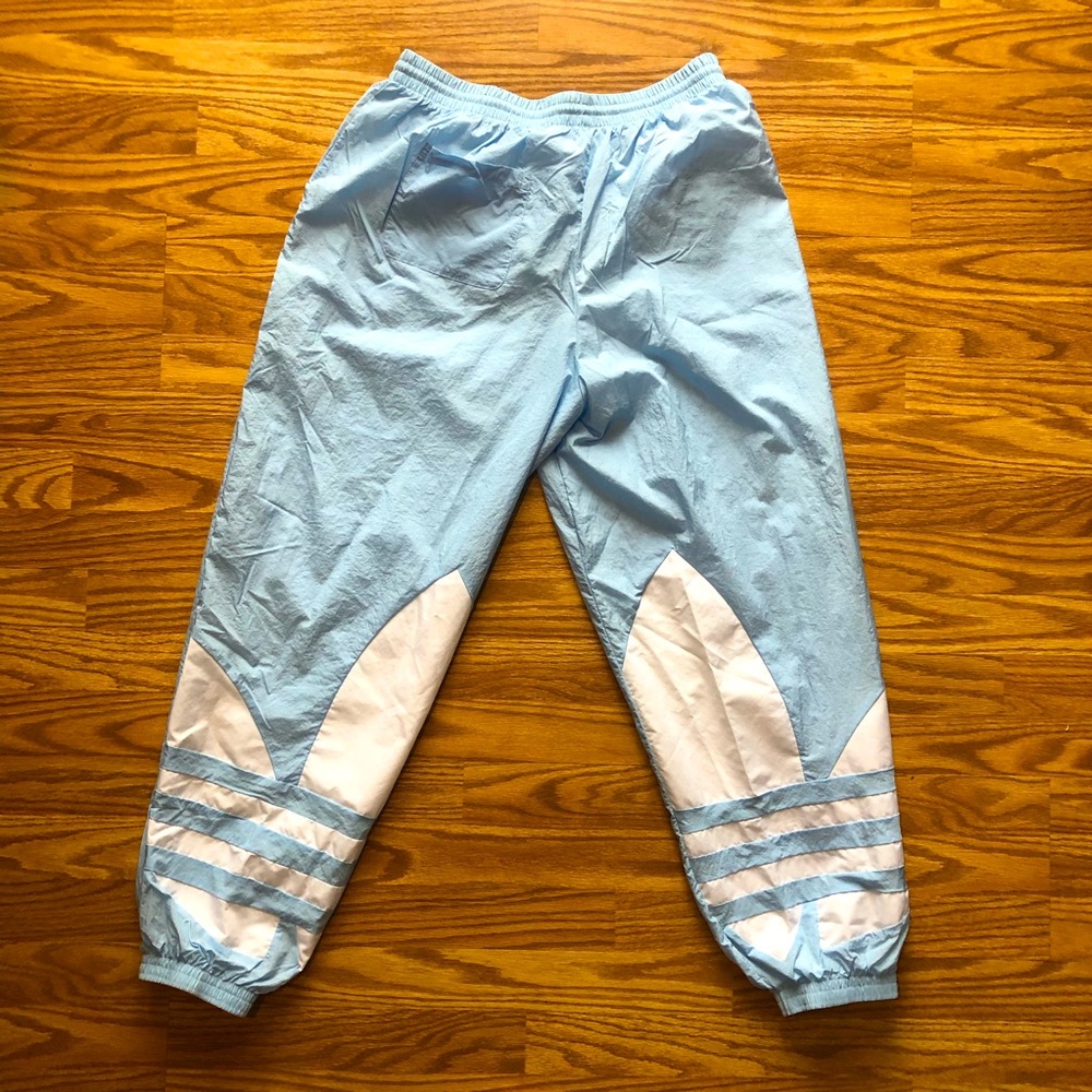 GUC SZ L Women’s Adidas Track Pants Sky Blue